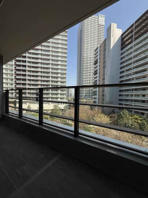 ＨＡＲＵＭＩ ＦＬＡＧ ＳＵＮ ＶＩＬＬＡＧＥ Ｃ棟 物件写真 4