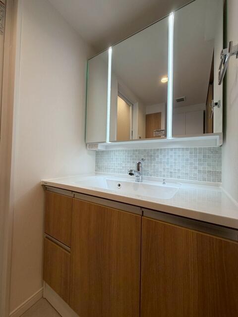 ベイクレストタワー 部屋番号：809 物件写真 3